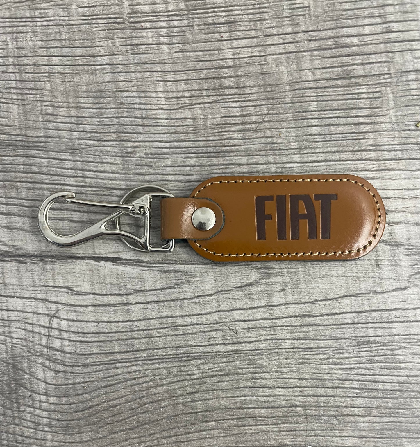 Llavero en cuero FIAT