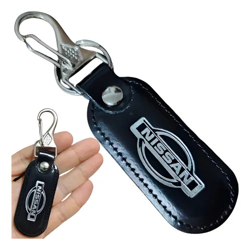 Llavero en cuero NISSAN
