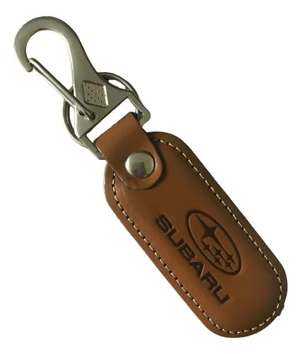 Llavero en cuero SUBARU