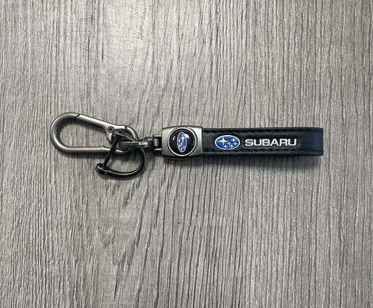 Llavero en cuero SUBARU