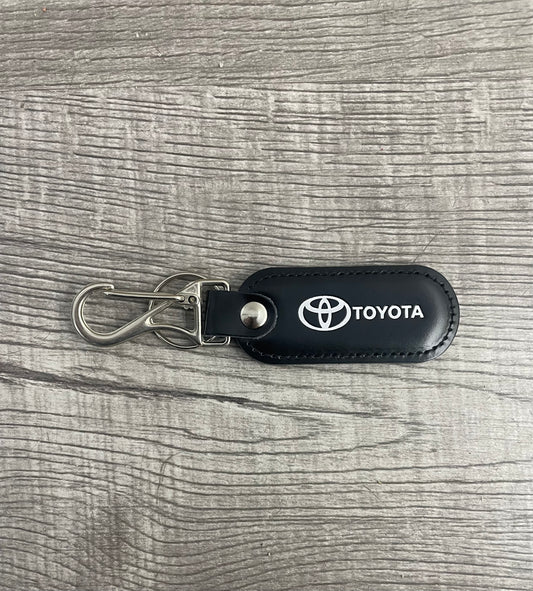 Llavero en cuero TOYOTA