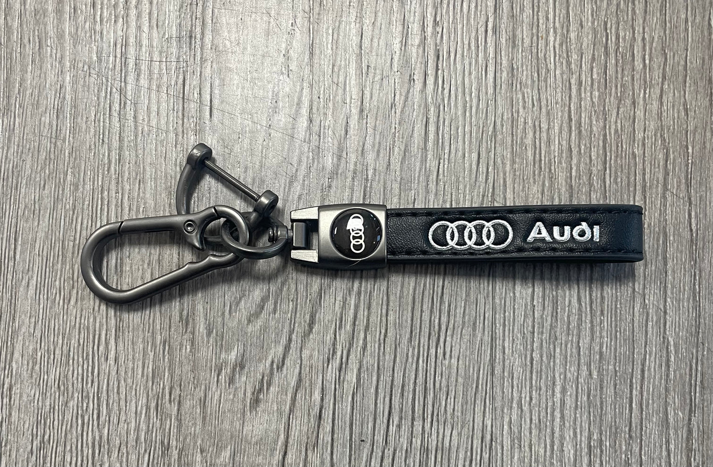 Llavero en cuero AUDI
