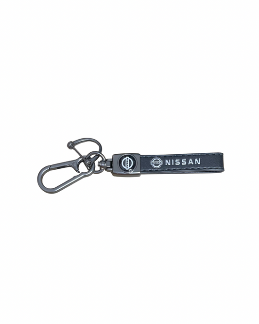 Llavero en cuero y zinc Nissan